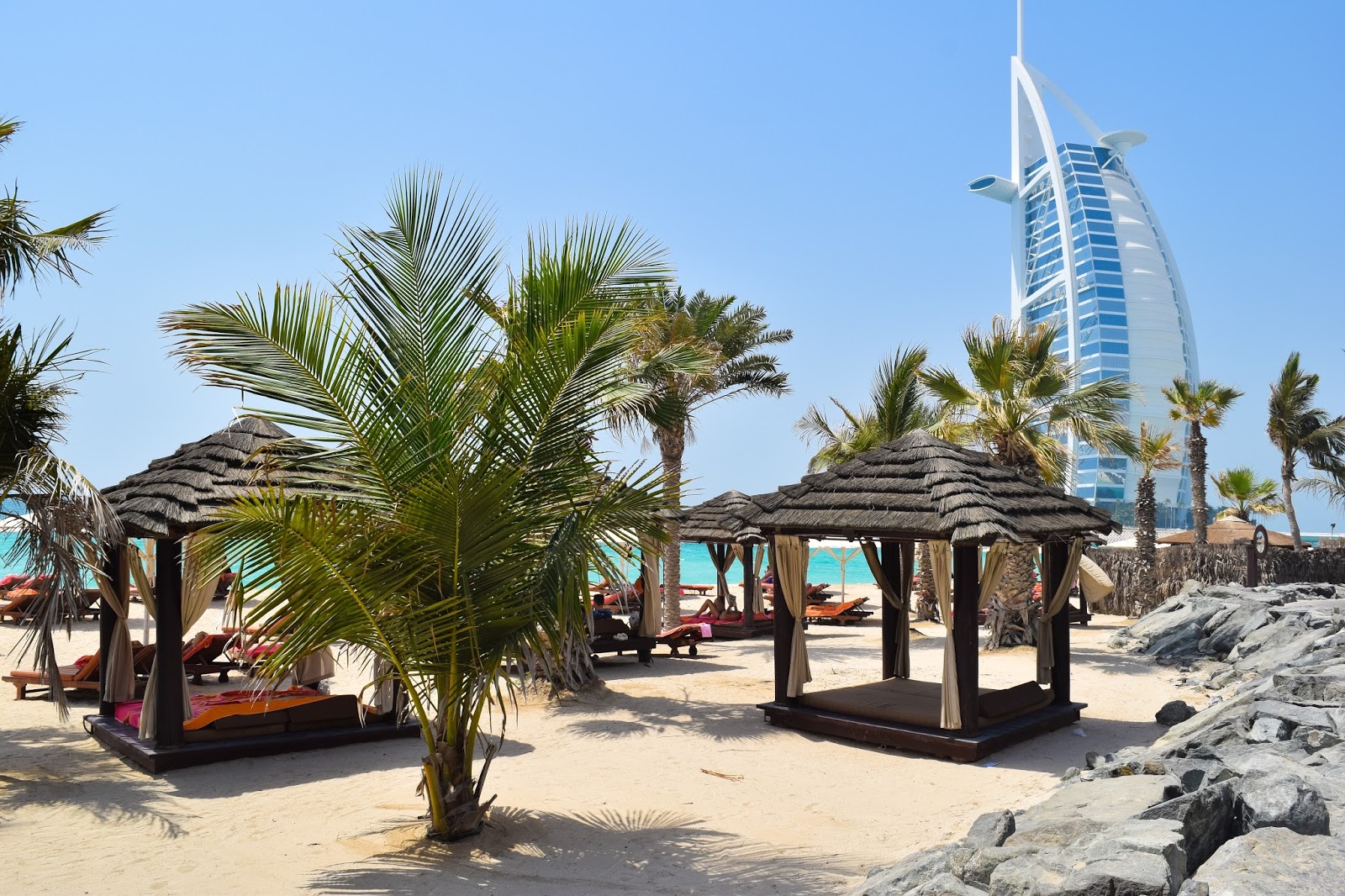 Why You Should Stay At A Jumeirah Resort In Dubai