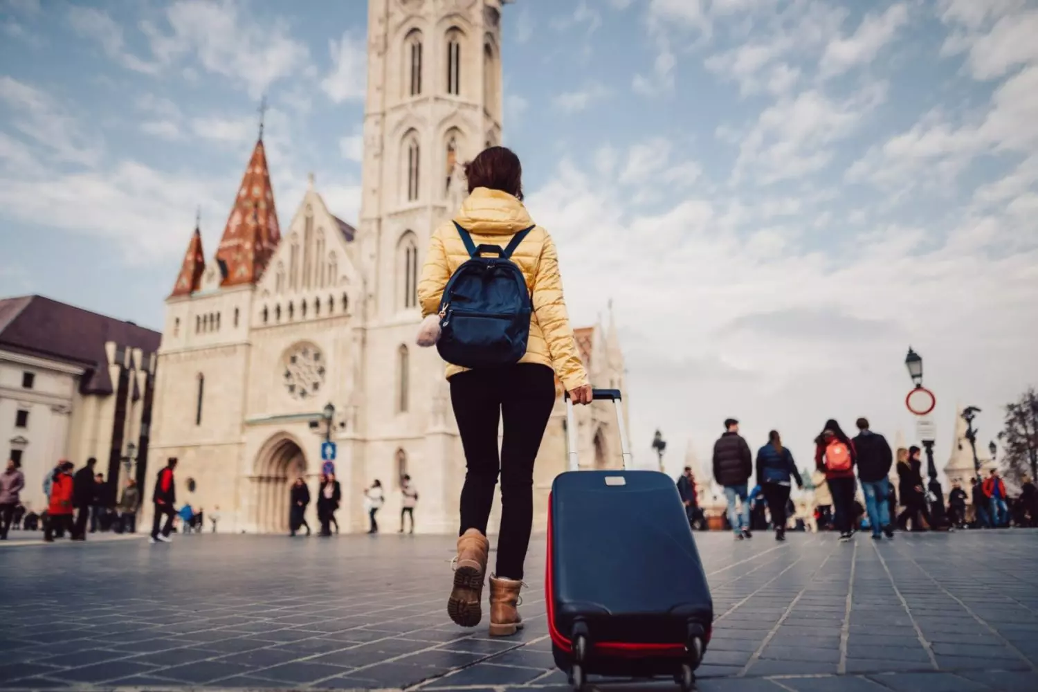 Explore the Benefits of Travel Abroad Programs